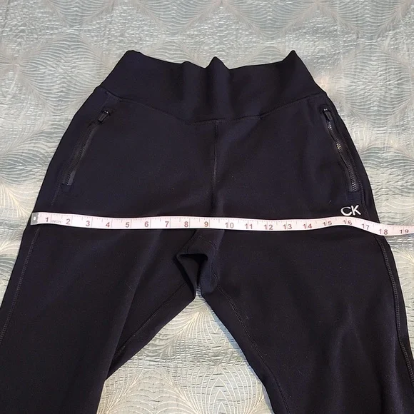 Calvin Klein Performance Stretch Jogger - Picture 11 of 15